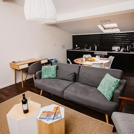 Apartahotel Beautiful In Porte De Namur Bruselas