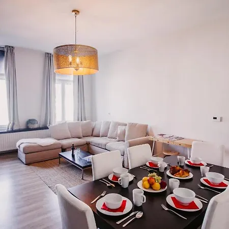 Beautiful In Porte De Namur Apartahotel Bruselas
